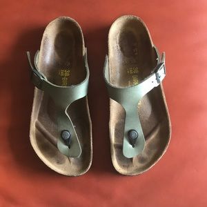 Birkenstock Metallic Green Gizeh Sandals